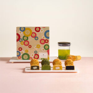 nana's green tea Mooncake Voucher (Store Pickup)